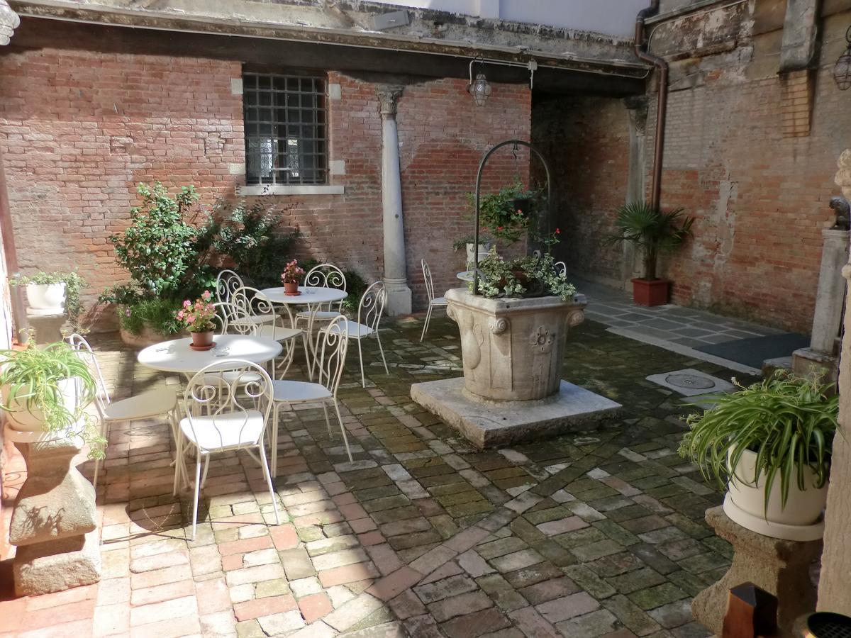 Hotel Ca' Nobile Corner Venecia Exterior foto