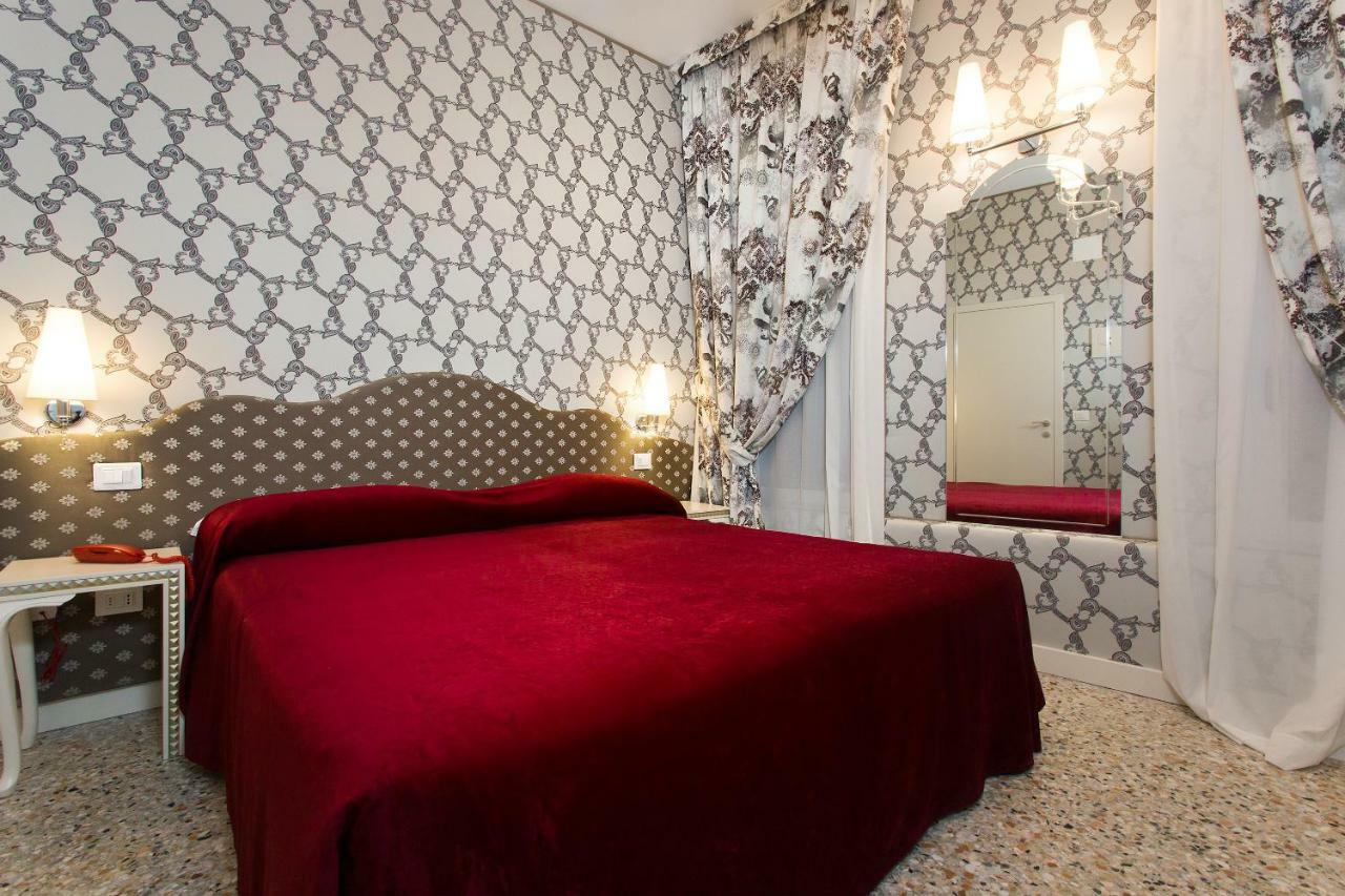Hotel Ca' Nobile Corner Venecia Exterior foto